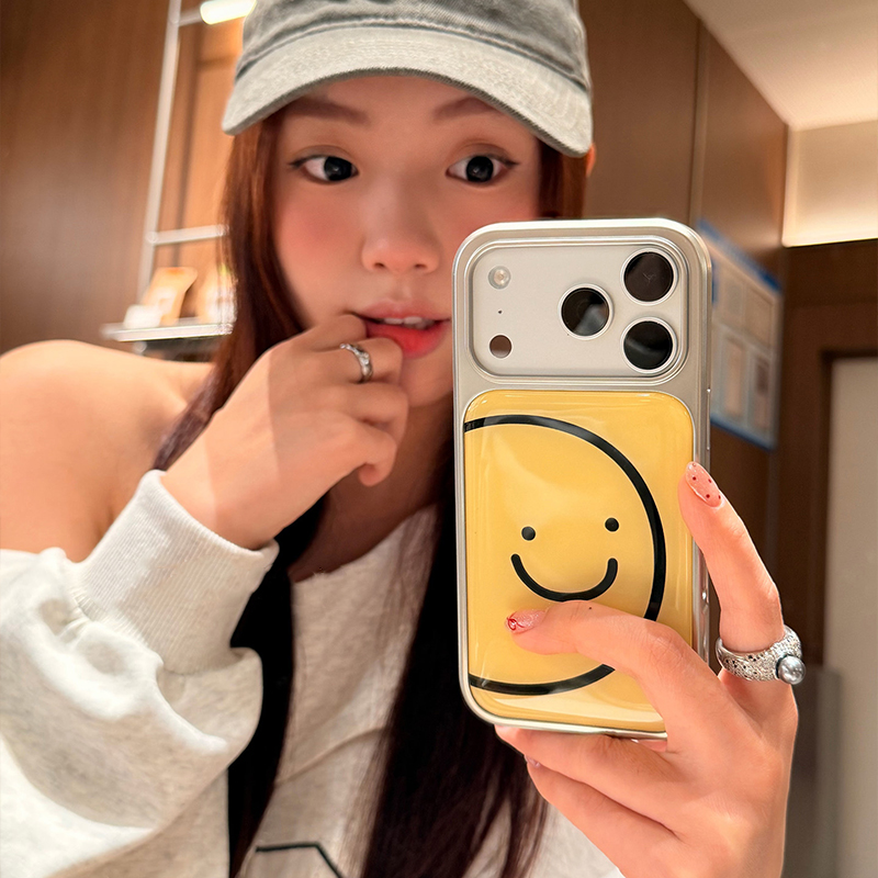 Ins Minimalist Lines Smiling F - Back Cover Adhesive recension och pris